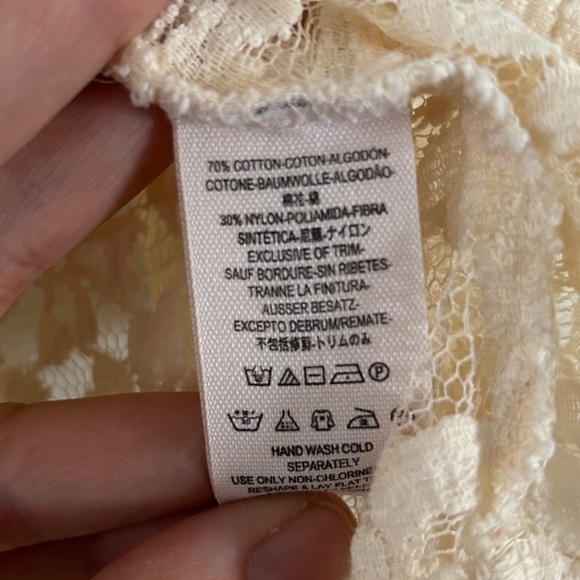 Free People Cream Lace Flutter Sleeve Blouse Black Embroidery Small - Picture 4 of 8